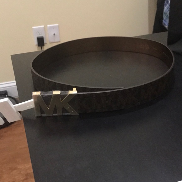 Michael Kors Logo belt - Picture 2 of 3
